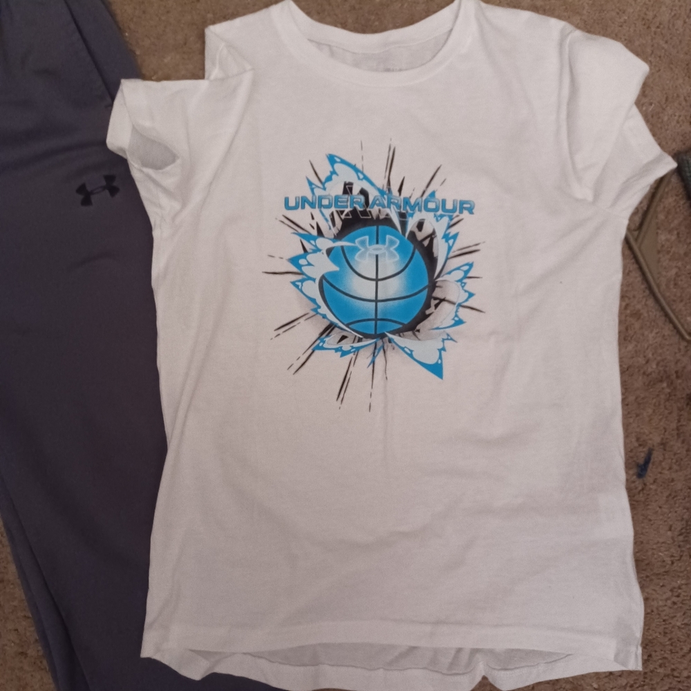 underarmour tee